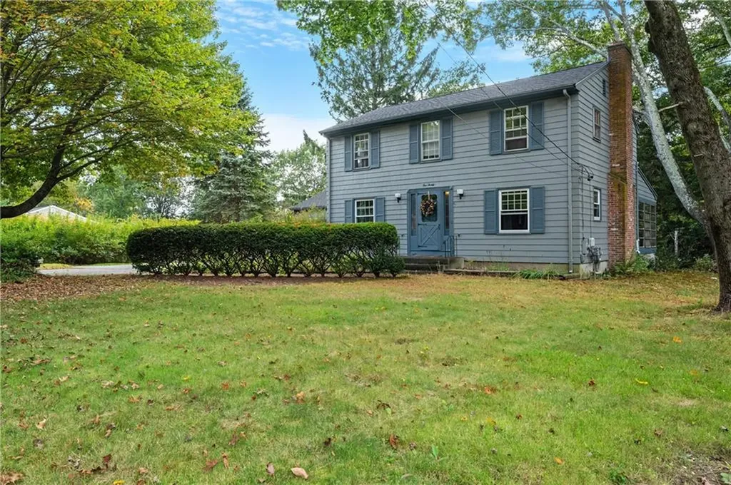 120 Old River Road Lincoln RI 02865