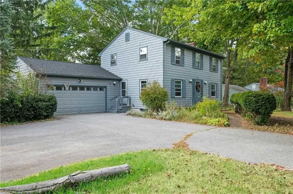 120 Old River Road Lincoln RI 02865