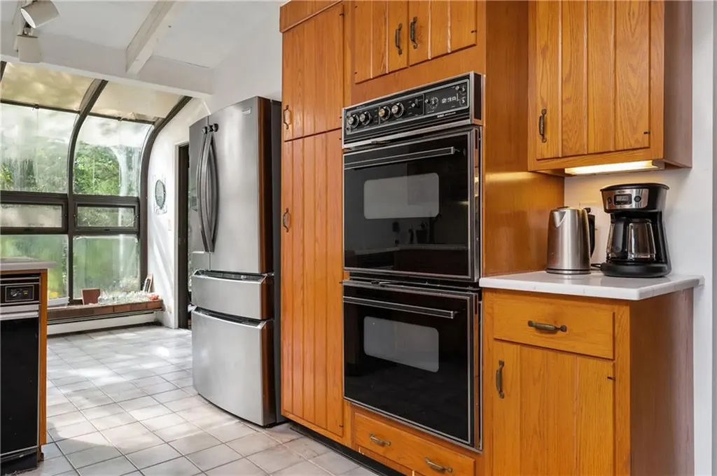 120 Old River Road Lincoln RI 02865