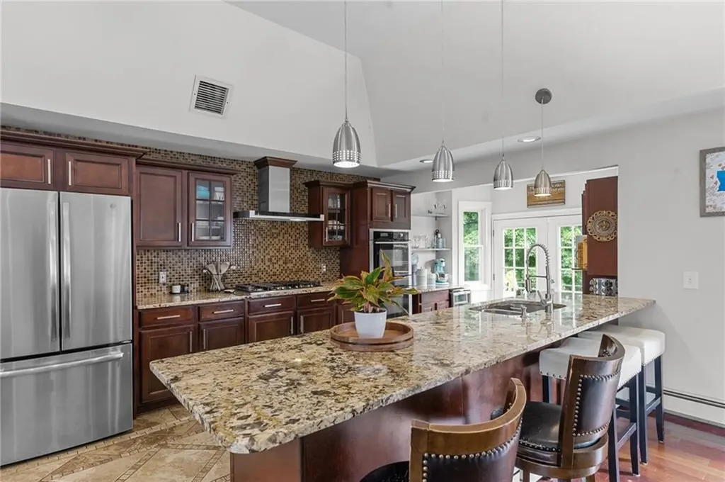 22 Gesmondi Drive Johnston RI 02919