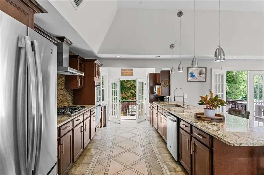 22 Gesmondi Drive Johnston RI 02919