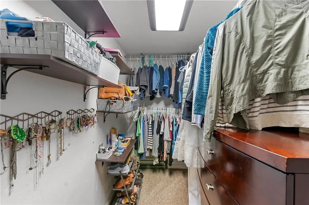 22 Gesmondi Drive Johnston RI 02919