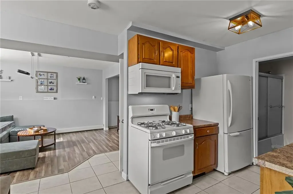 22 Gesmondi Drive Johnston RI 02919