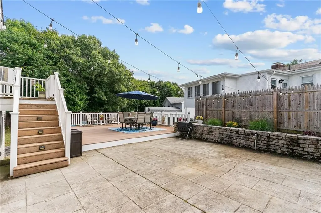 22 Gesmondi Drive Johnston RI 02919