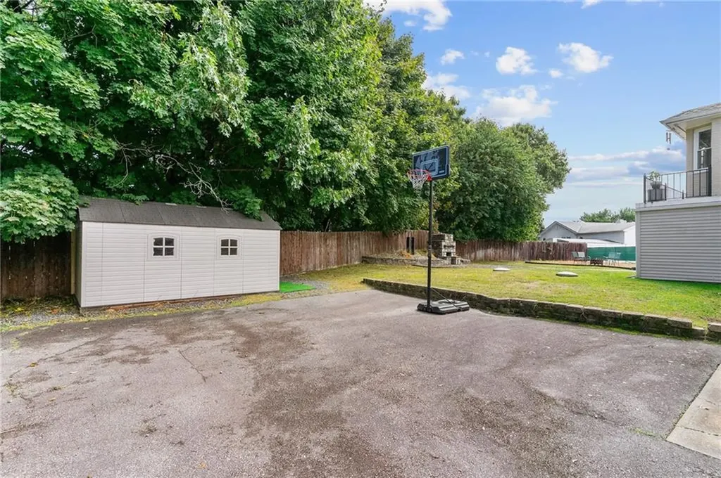 22 Gesmondi Drive Johnston RI 02919