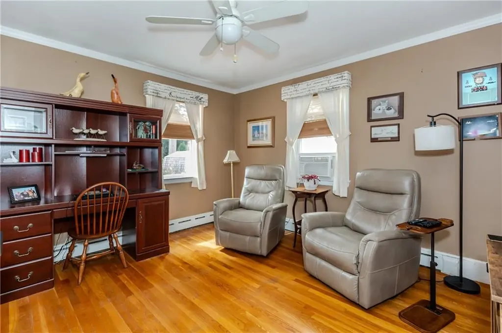 82 Putnam Street Warwick RI 02888