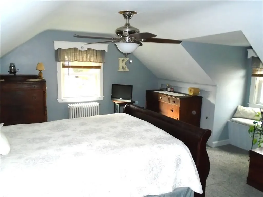 82 Putnam Street Warwick RI 02888