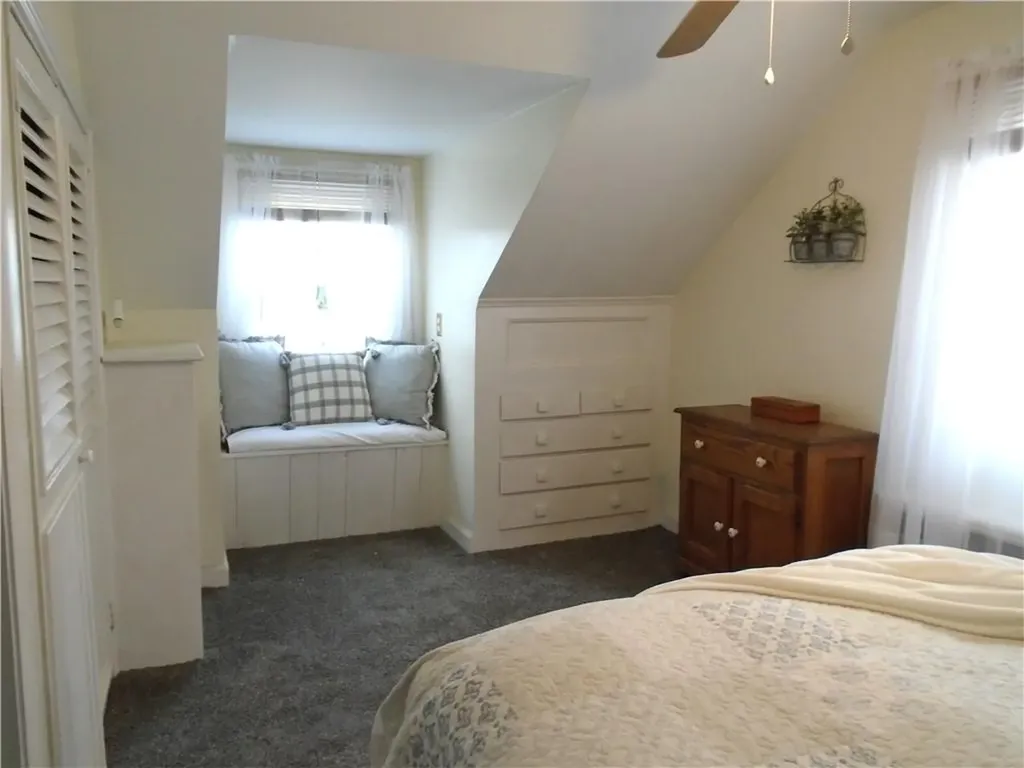 82 Putnam Street Warwick RI 02888