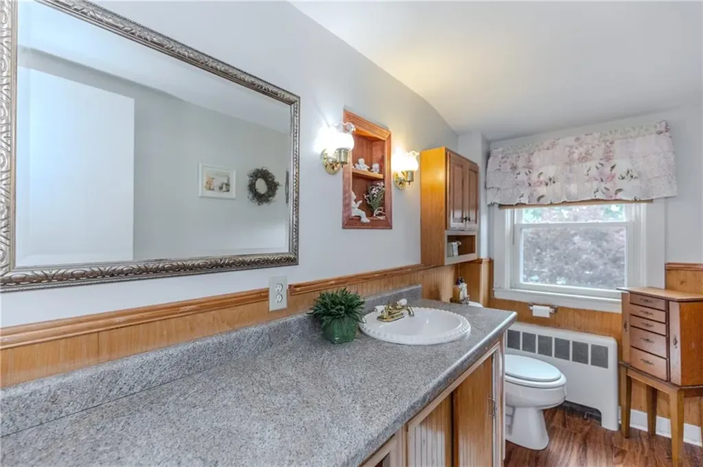 82 Putnam Street Warwick RI 02888