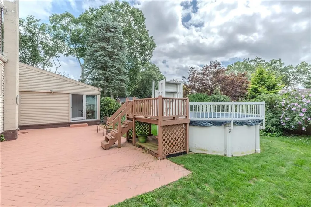 82 Putnam Street Warwick RI 02888