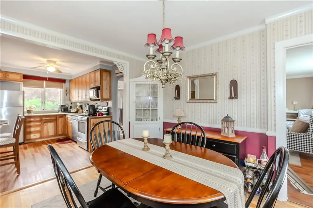 82 Putnam Street Warwick RI 02888