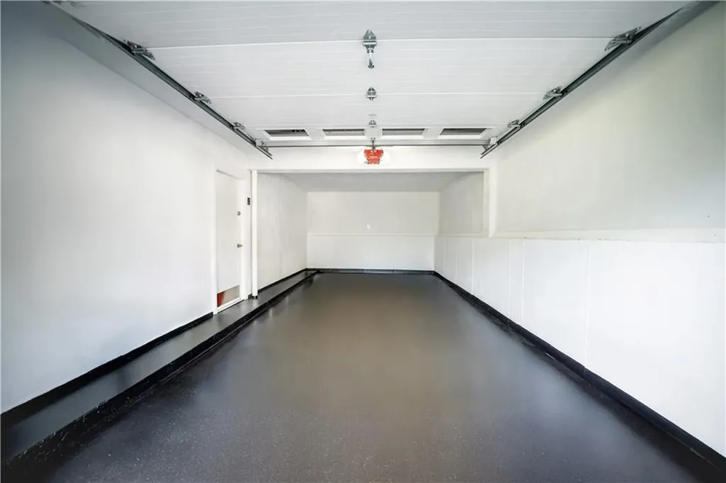 101 Sycamore Avenue Warwick RI 02886