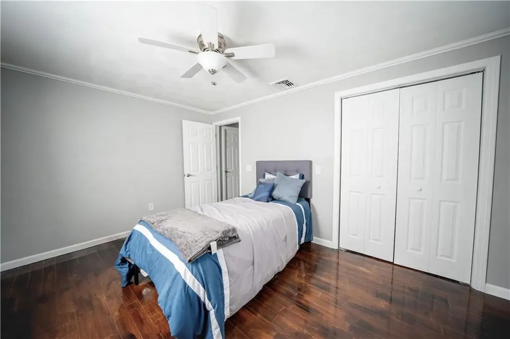 101 Sycamore Avenue Warwick RI 02886