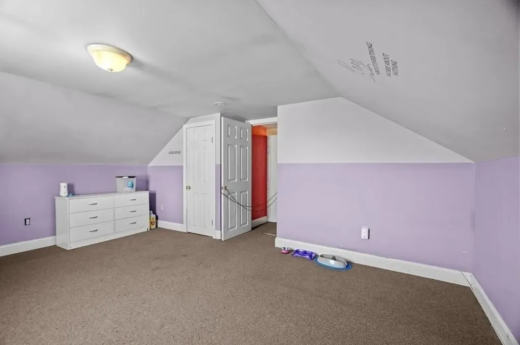 207 Buffinton Street Fall River MA 02721