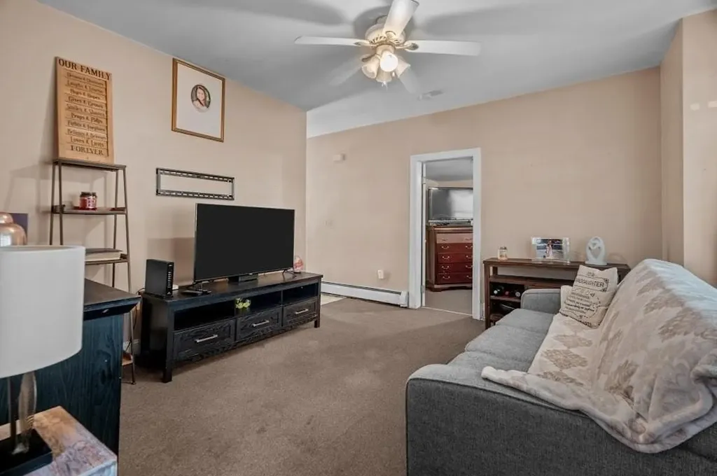 207 Buffinton Street Fall River MA 02721