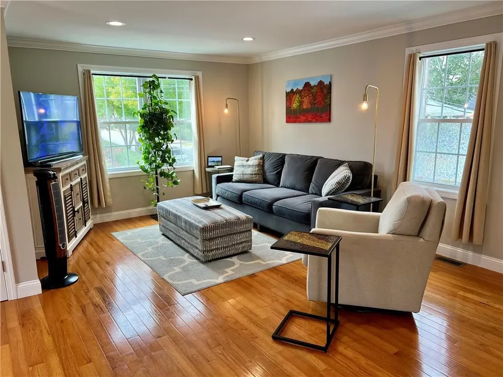 215 Home Avenue Providence RI 02908