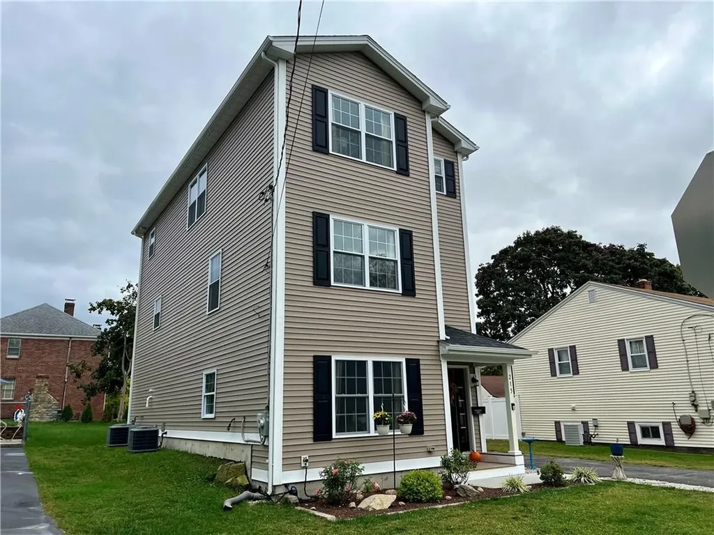 215 Home Avenue Providence RI 02908