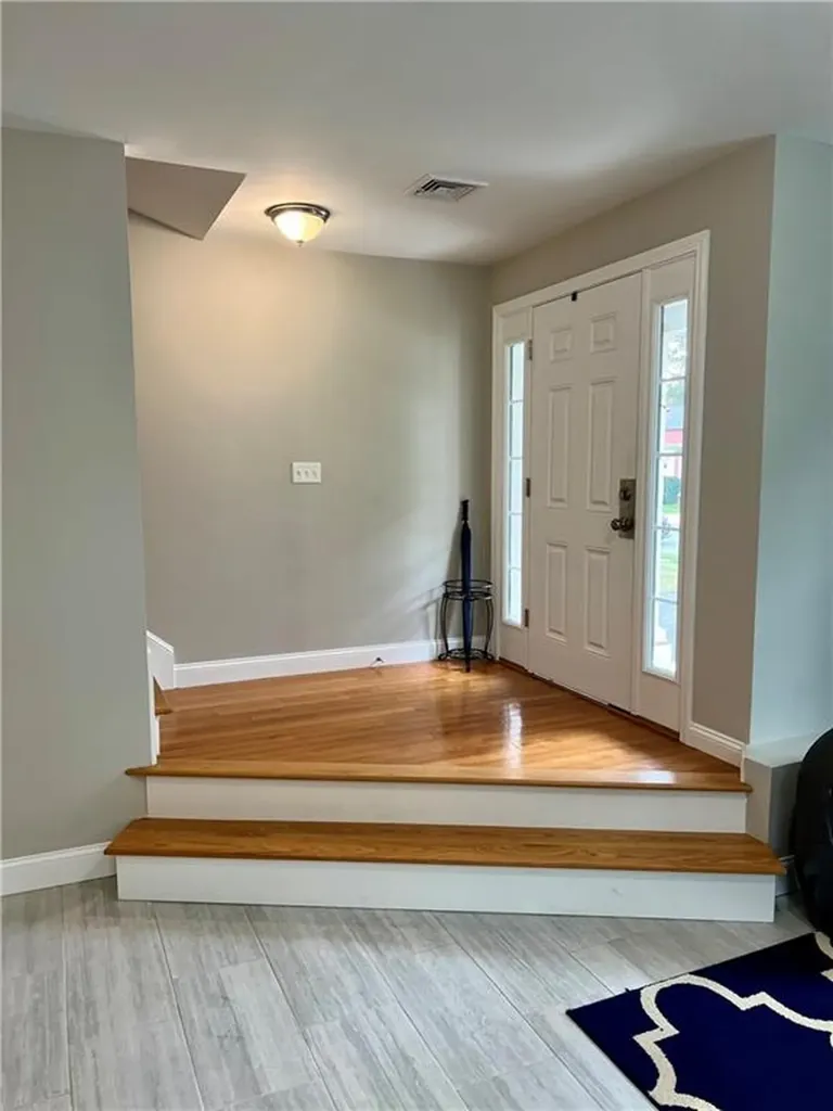 215 Home Avenue Providence RI 02908