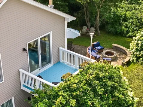 26 Anglers Court Narragansett RI 02882