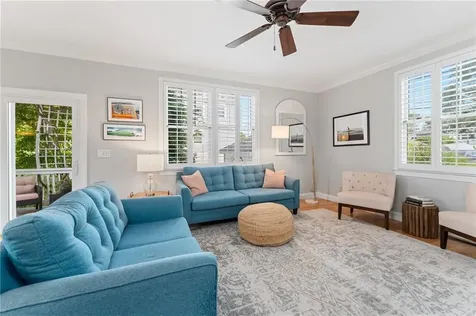 26 Anglers Court Narragansett RI 02882