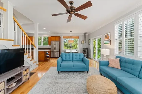 26 Anglers Court Narragansett RI 02882