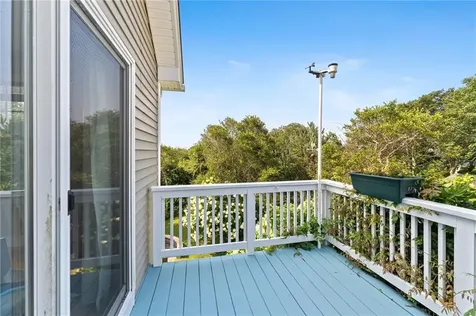 26 Anglers Court Narragansett RI 02882