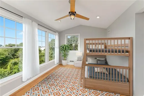 26 Anglers Court Narragansett RI 02882