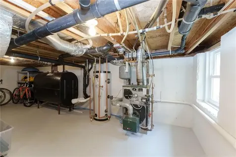 26 Anglers Court Narragansett RI 02882