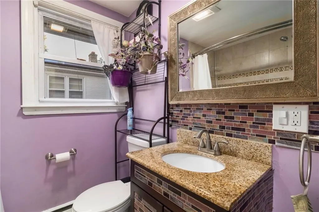 20 Minto Street Providence RI 02908