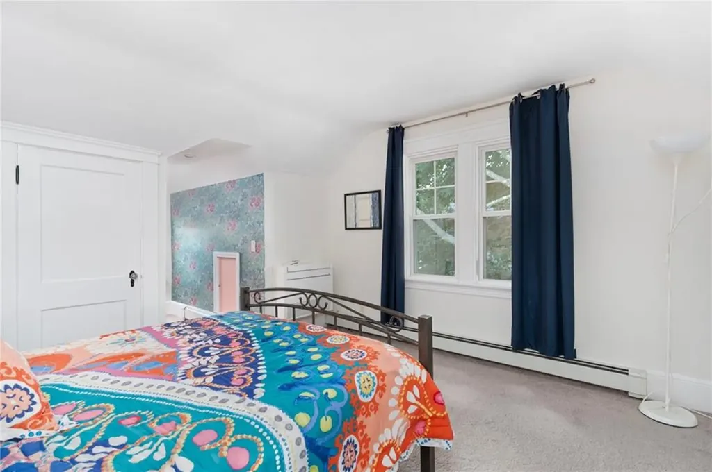 114 Ridgewood Road Middletown RI 02842