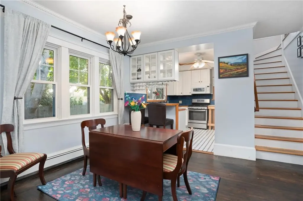 114 Ridgewood Road Middletown RI 02842