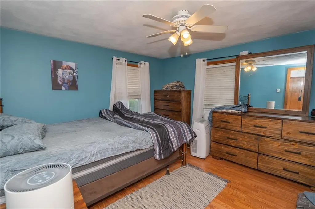 231 Hyde Street Cranston RI 02920