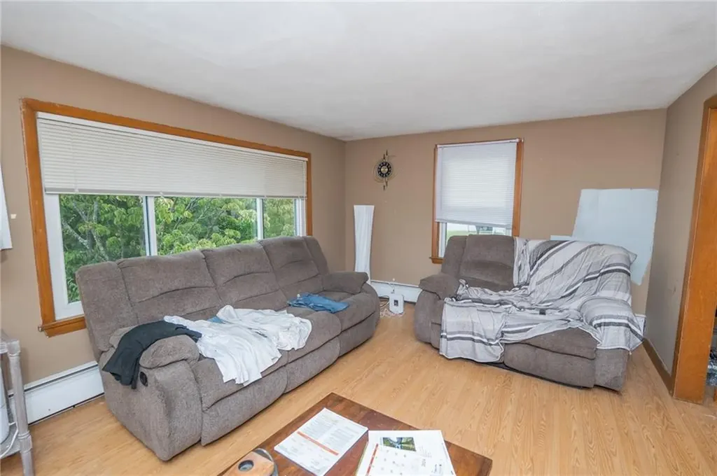 231 Hyde Street Cranston RI 02920