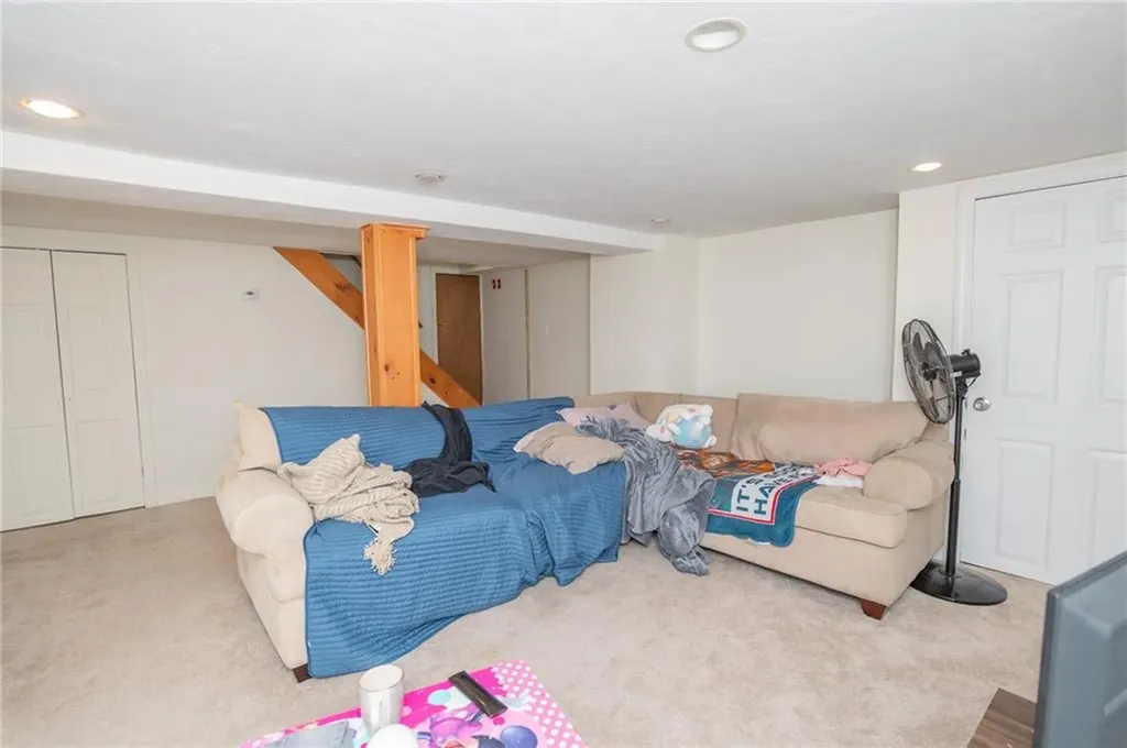 231 Hyde Street Cranston RI 02920