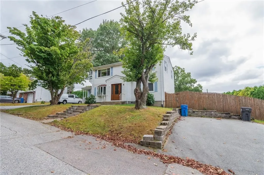 231 Hyde Street Cranston RI 02920