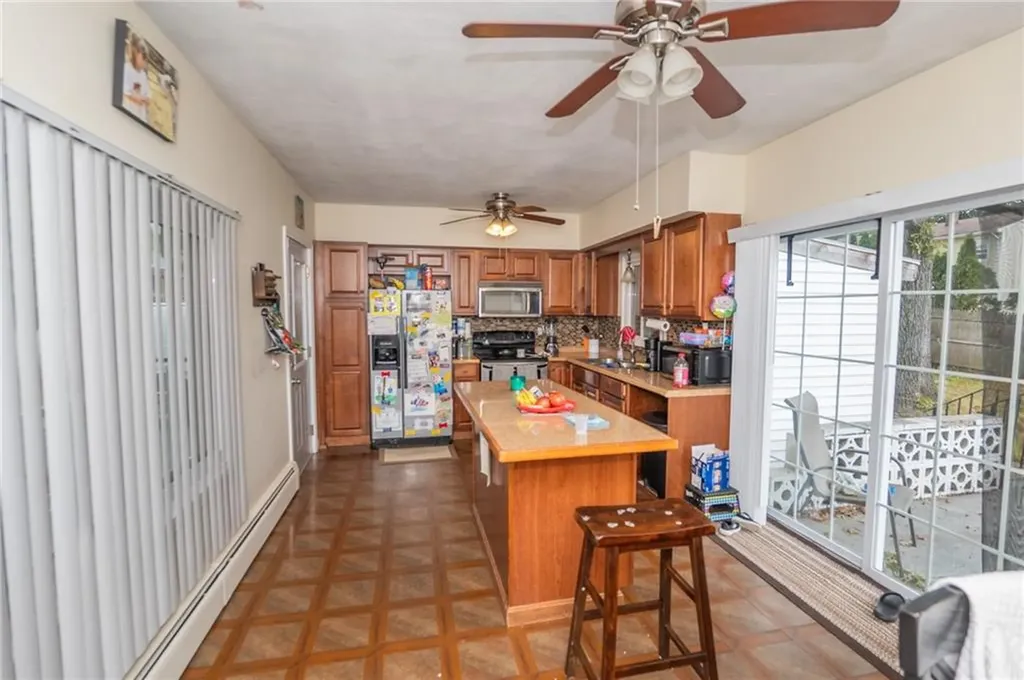 231 Hyde Street Cranston RI 02920