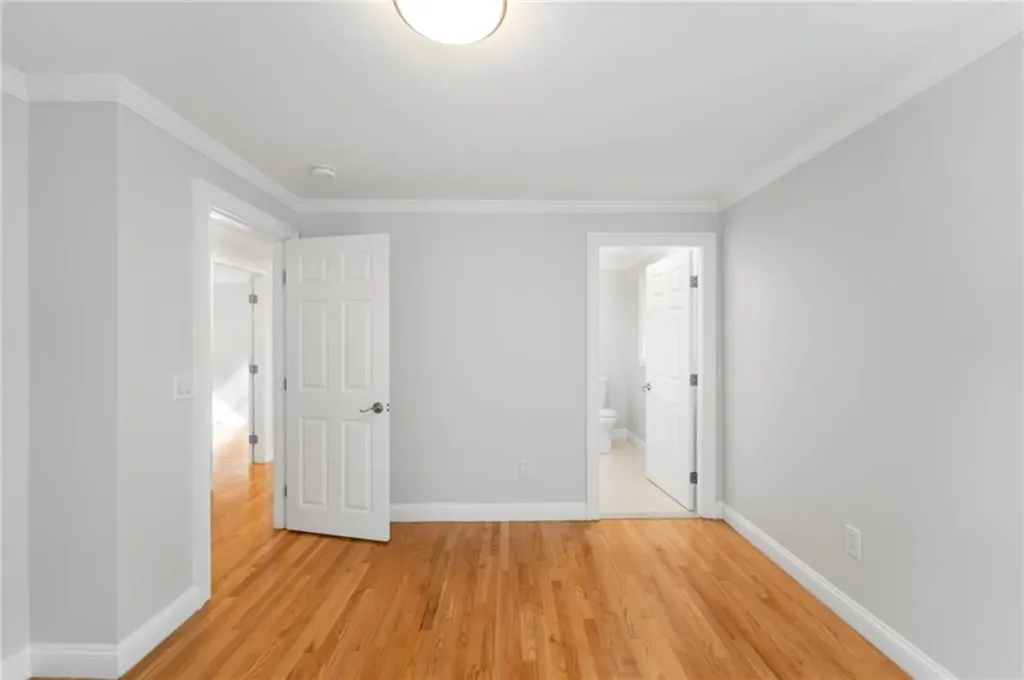 26 Carlton Avenue Warwick RI 02889