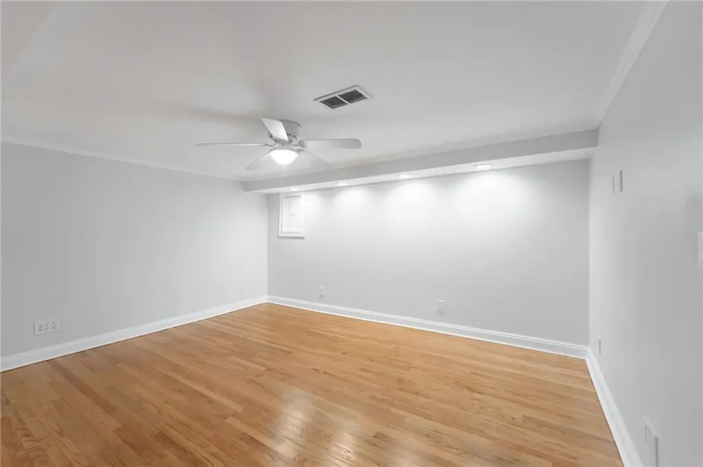 26 Carlton Avenue Warwick RI 02889