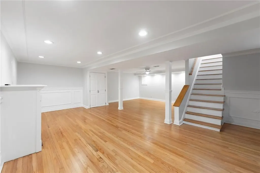 26 Carlton Avenue Warwick RI 02889