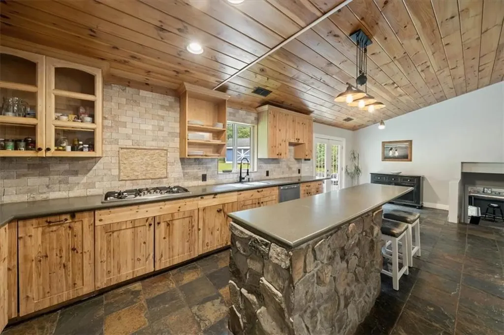 960 Town Farm Road Coventry RI 02816