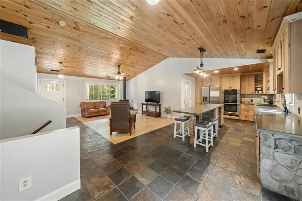 960 Town Farm Road Coventry RI 02816