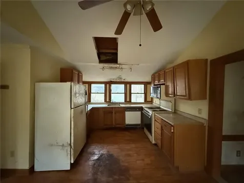 15 Newberry Lane Hopkinton RI 02832