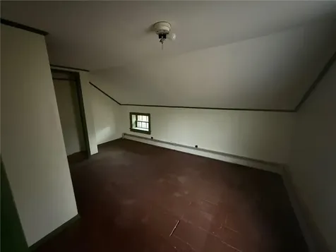 15 Newberry Lane Hopkinton RI 02832