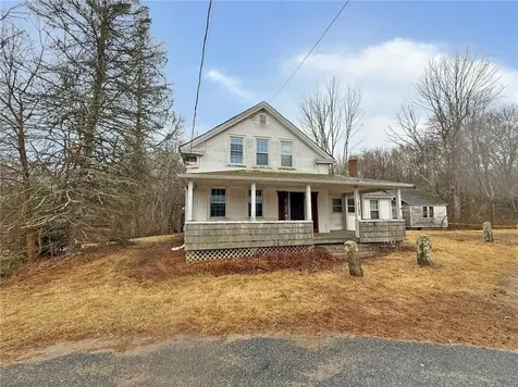 15 Newberry Lane Hopkinton RI 02832