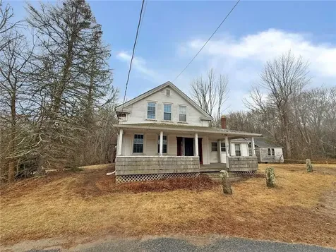 15 Newberry Lane Hopkinton RI 02832