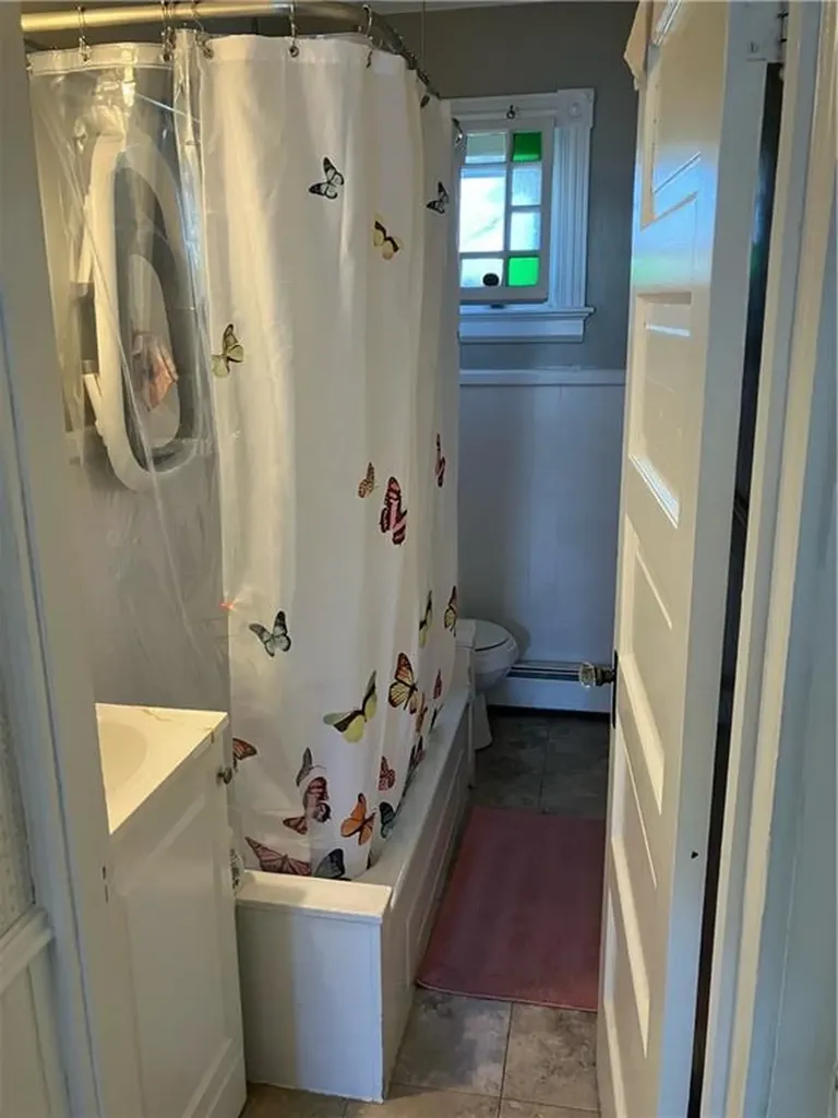 90 Richard Street Cranston RI 02910