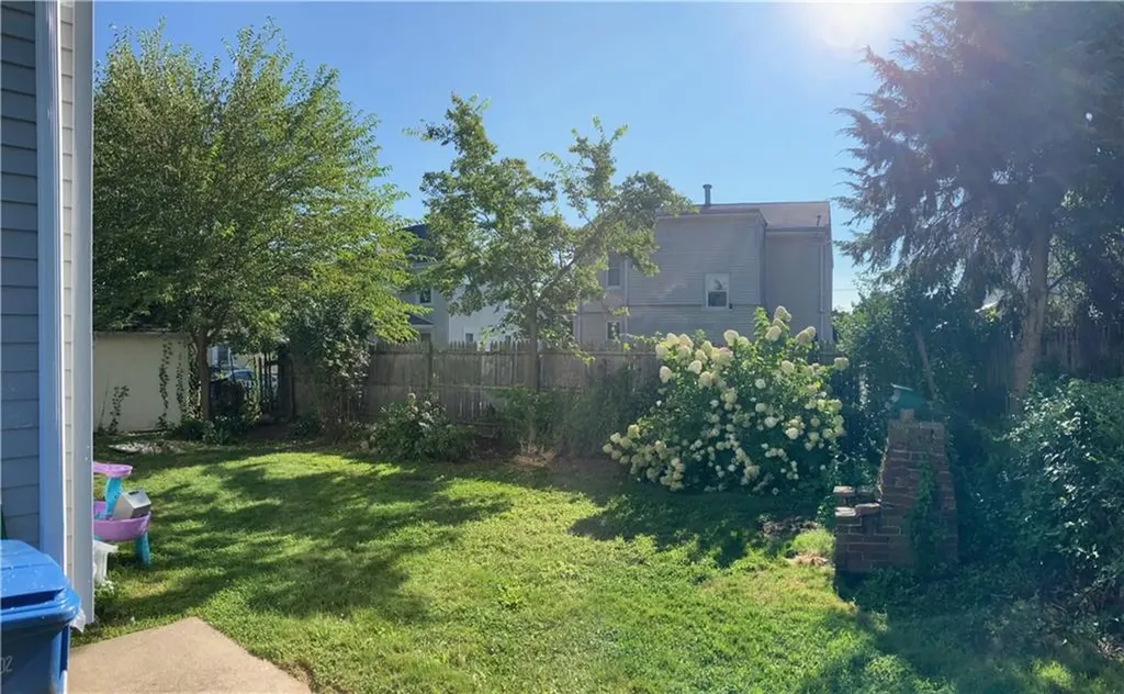 90 Richard Street Cranston RI 02910