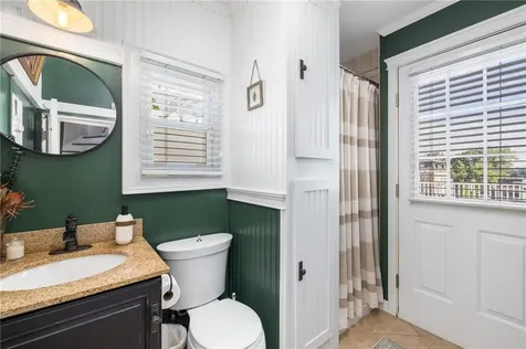 15 Division Street Warwick RI 02818