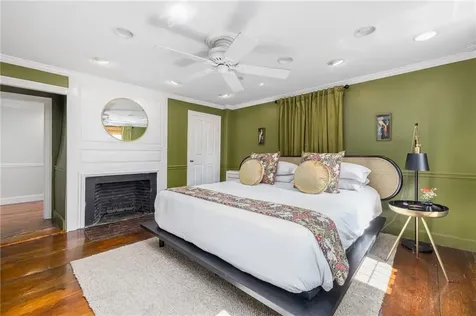 15 Division Street Warwick RI 02818