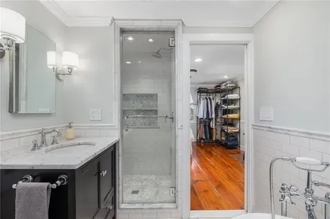 15 Division Street Warwick RI 02818